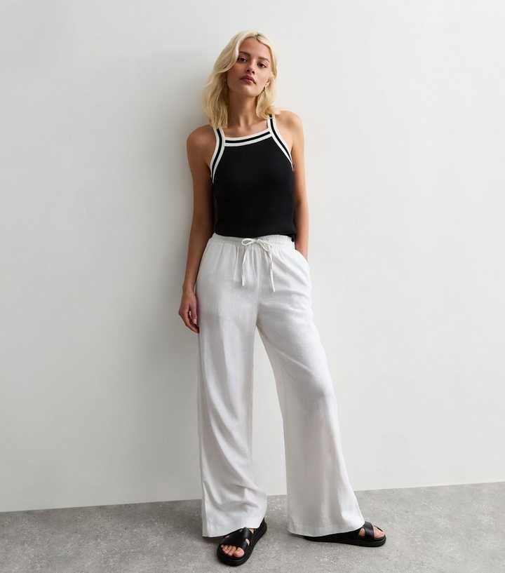 Black Contrast Trim Square Neck Vest