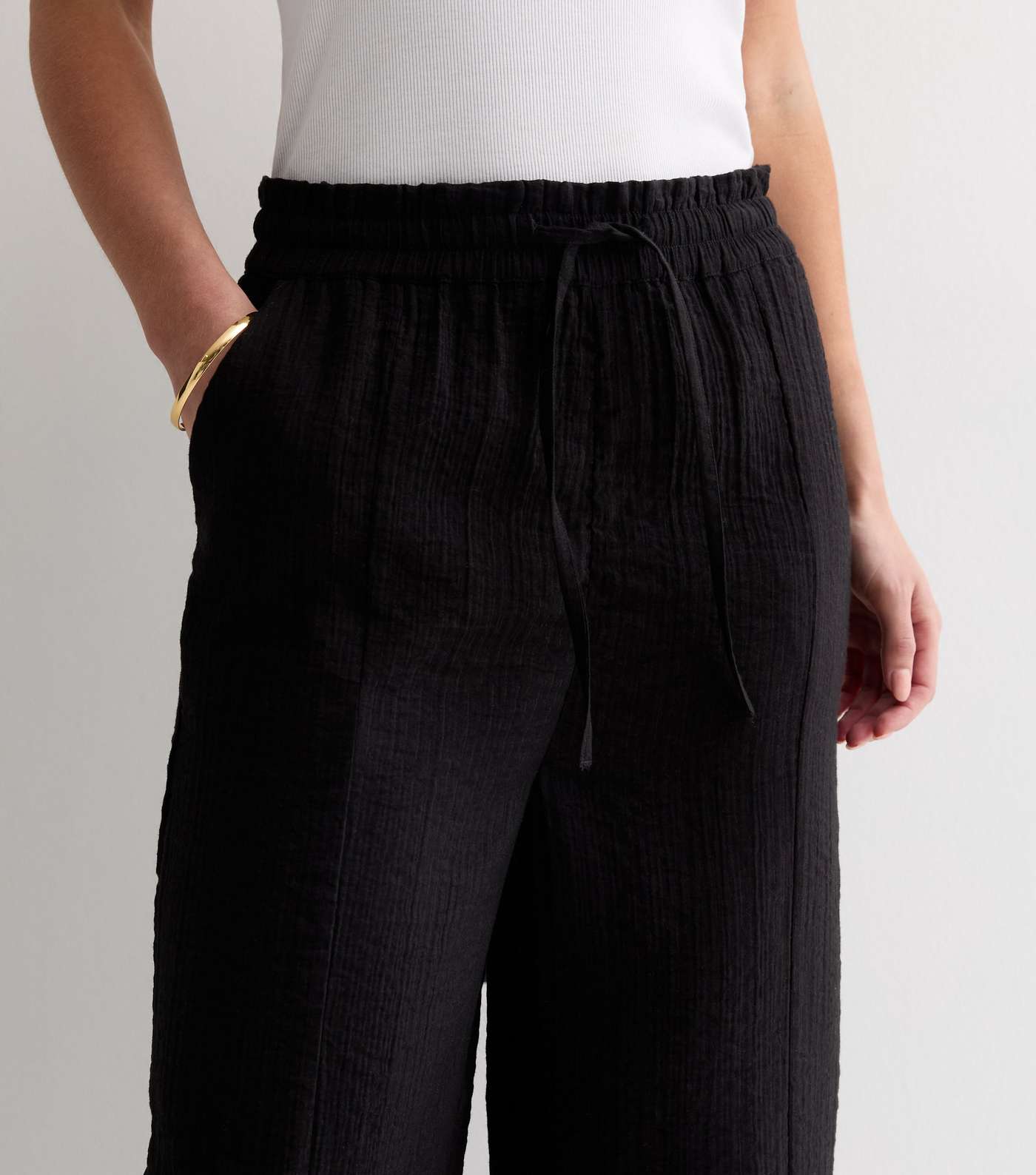 Petite Black Crinkle Textured Wide Leg Trousers Image 2