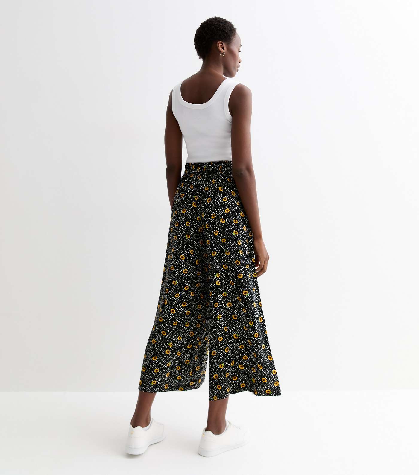 Tall Black Sunflower Spot Print Wide Leg Crop Trousers Image 4
