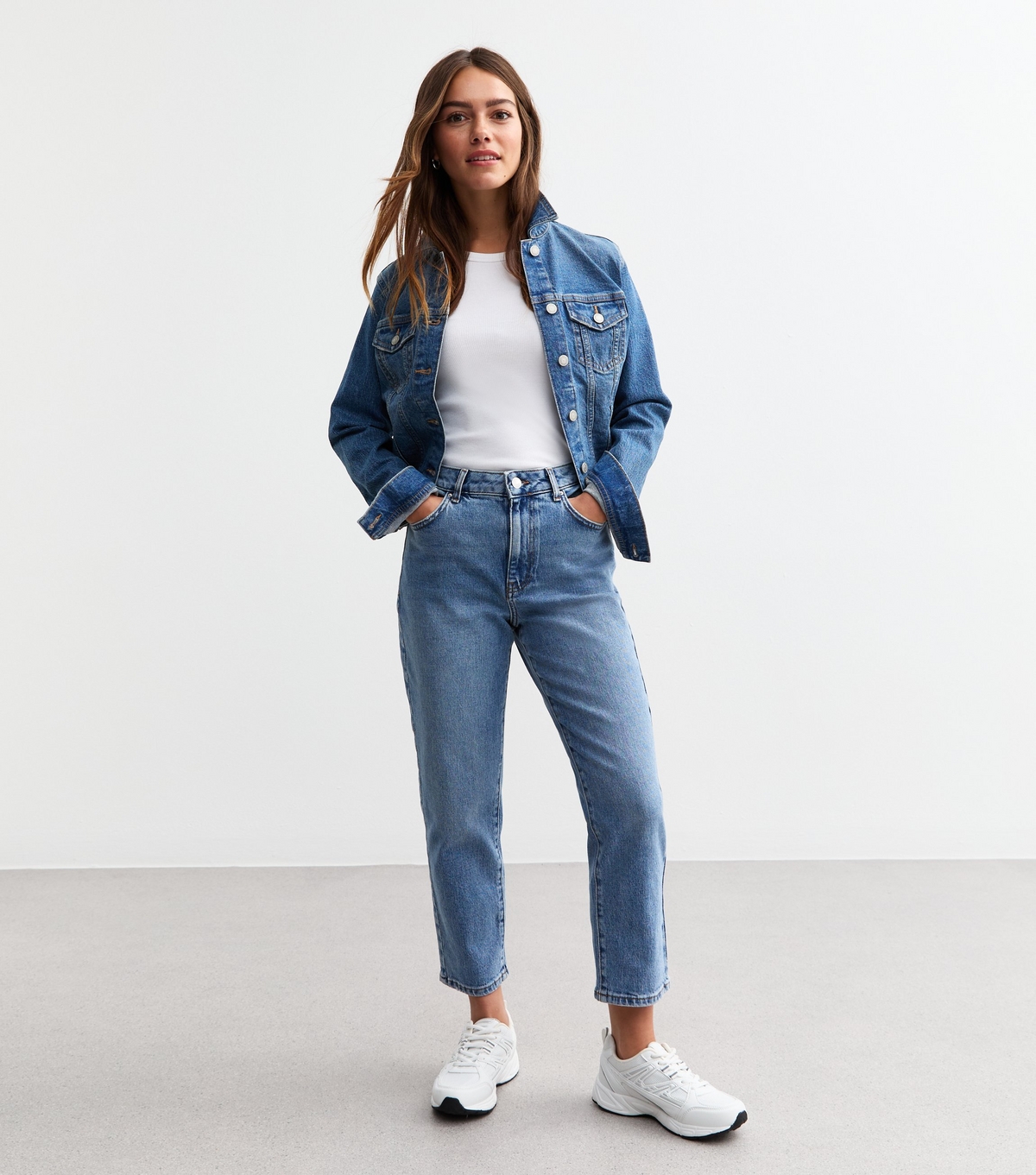 Women's Petite Ankle Grazing Hannah Straight Leg Jeans New Look