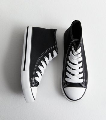 Wide Fit Black Canvas High Top Lace Up Trainers New Look