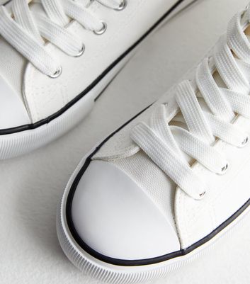 Wide Fit White Canvas High Top Lace Up Trainers New Look