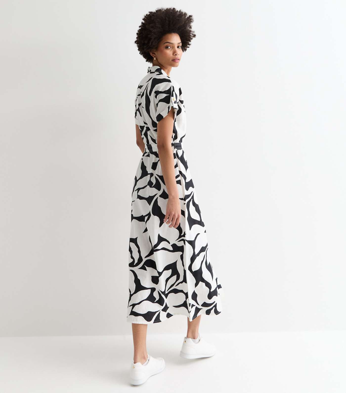 Tall Black Abstract Print Belted Midi Dress Image 4