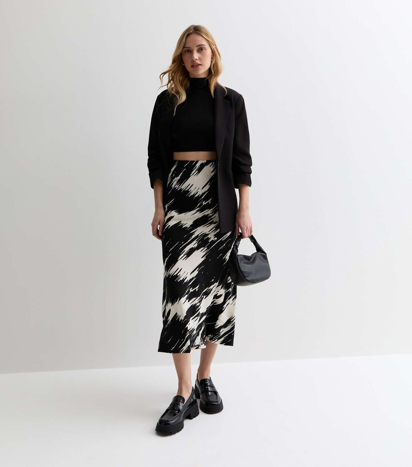 Black Abstract Pattern Midi Skirt  Image 3