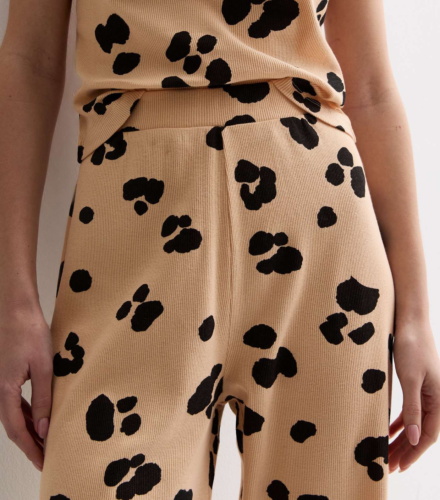 Brown Leopard Print Cotton Cami Pyjama Set Image 2
