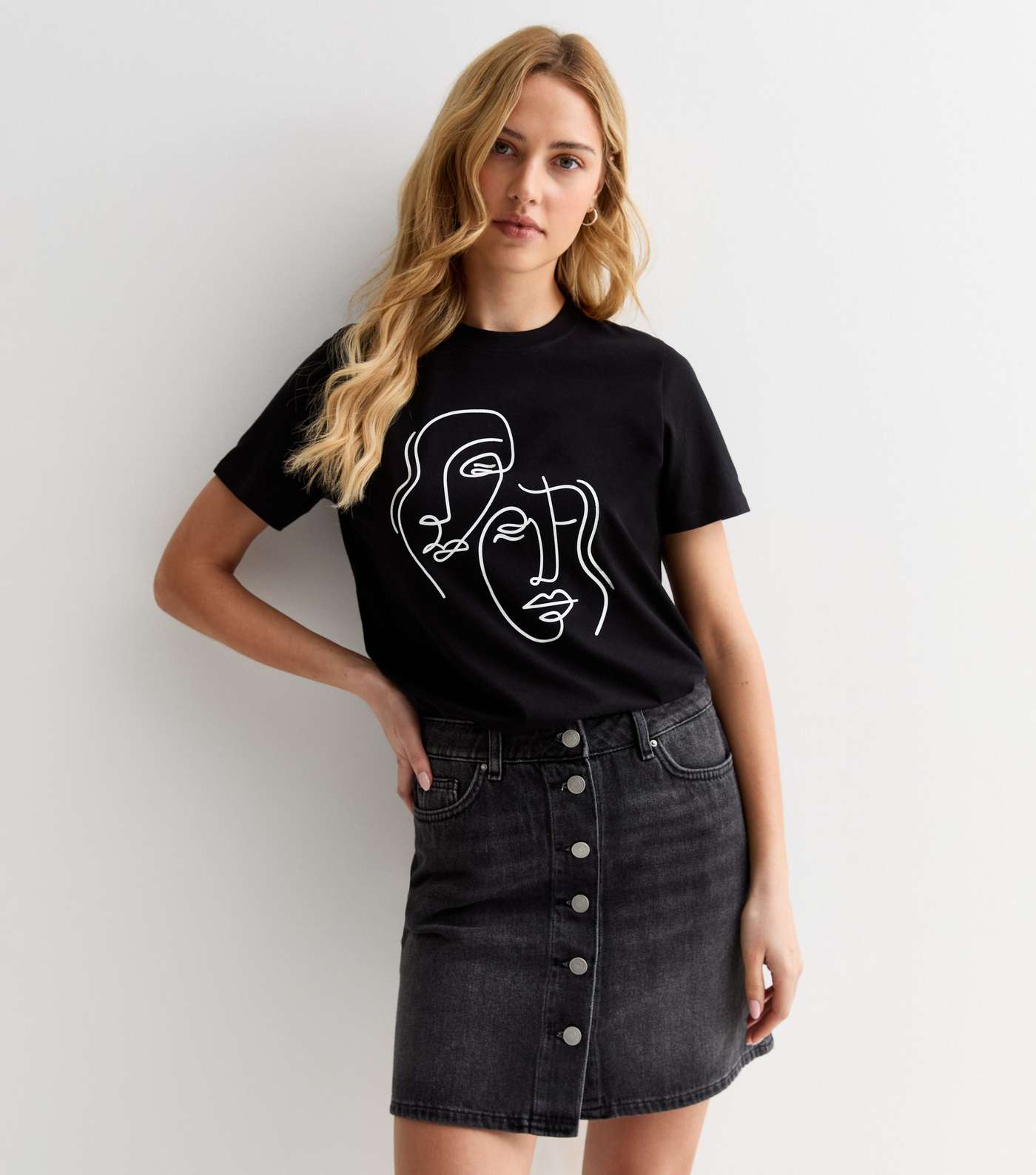 Black Foil Sketch Face Print Cotton T-Shirt Image 3