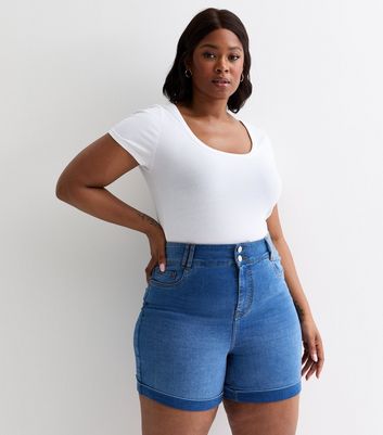 Big girl wearing high waisted shorts best sale