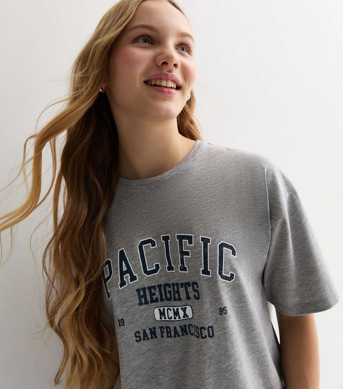 Girls Grey Pacific Heights Logo Longline T-Shirt Image 2