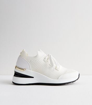 Nike wedge cheap heel trainers