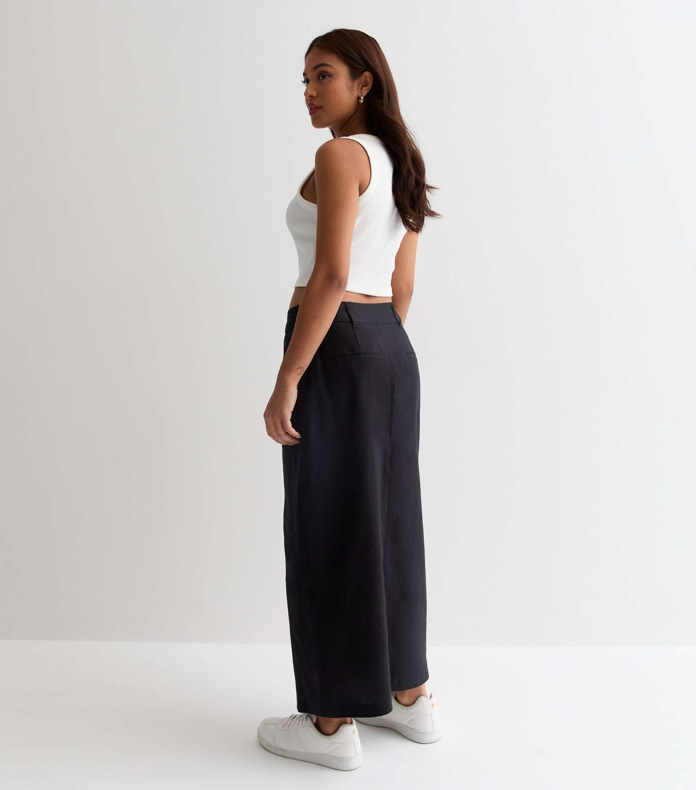 Petite Black Linen Blend Split Front Midi Skirt Image 4
