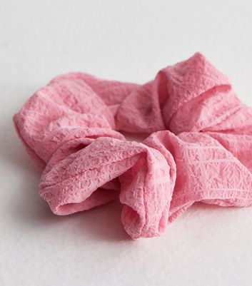 Pink Textured Large Scrunchie New Look