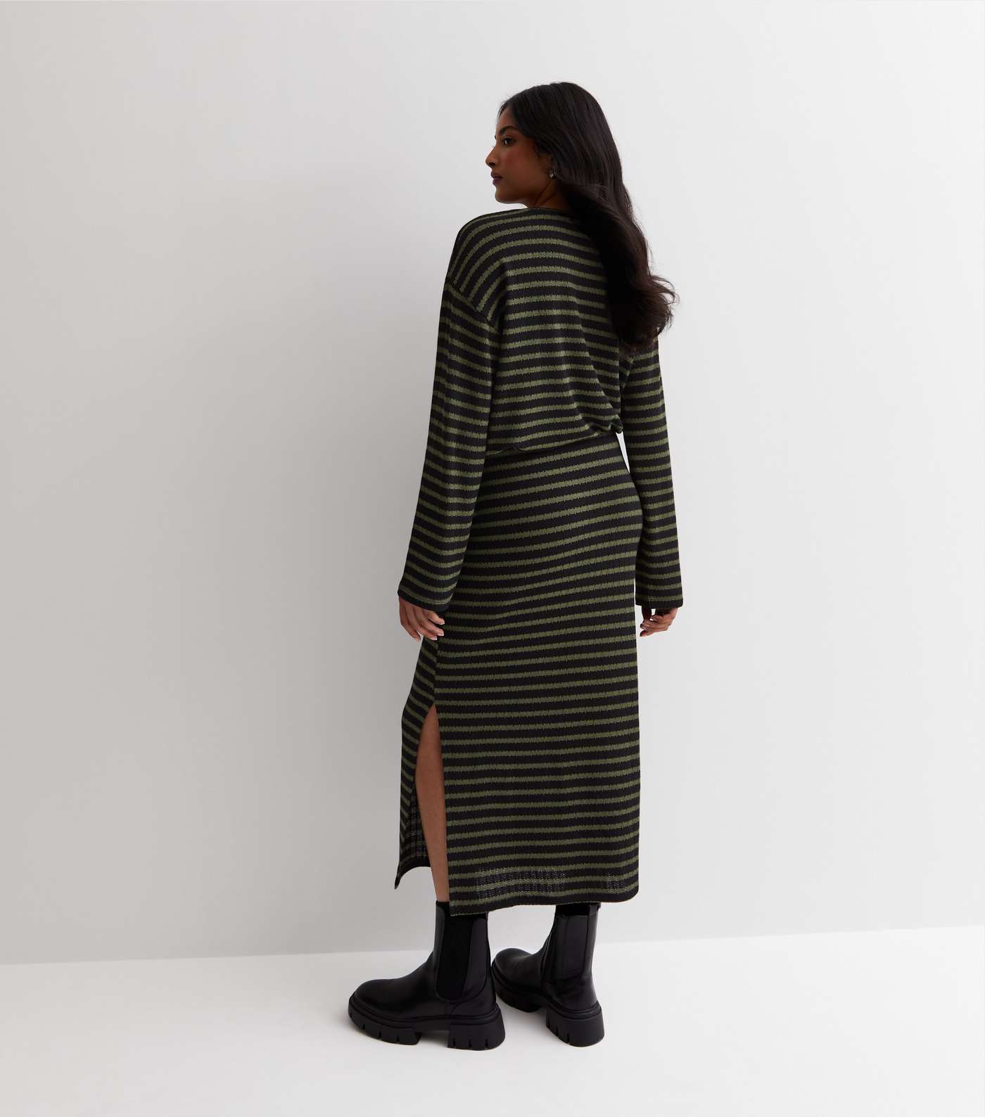 Green Stripe Textured Split Hem Midi Skirt Image 4