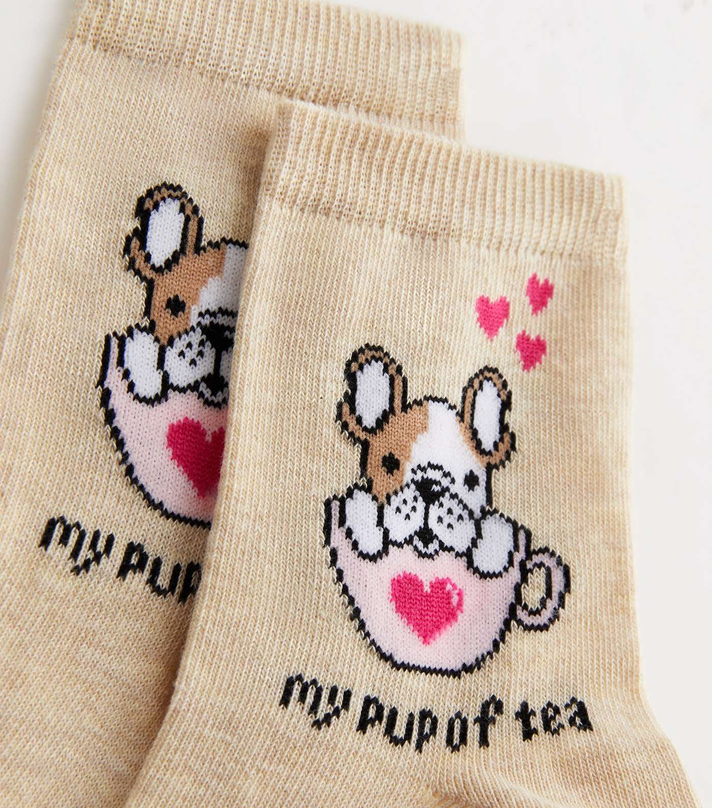 Cream Pup of Tea Socks Image 2