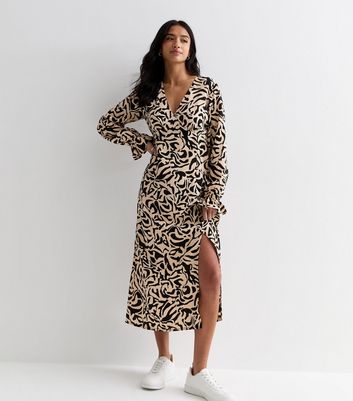 Petite Black Abstract Print V Neck Long Sleeve Midi Dress New Look