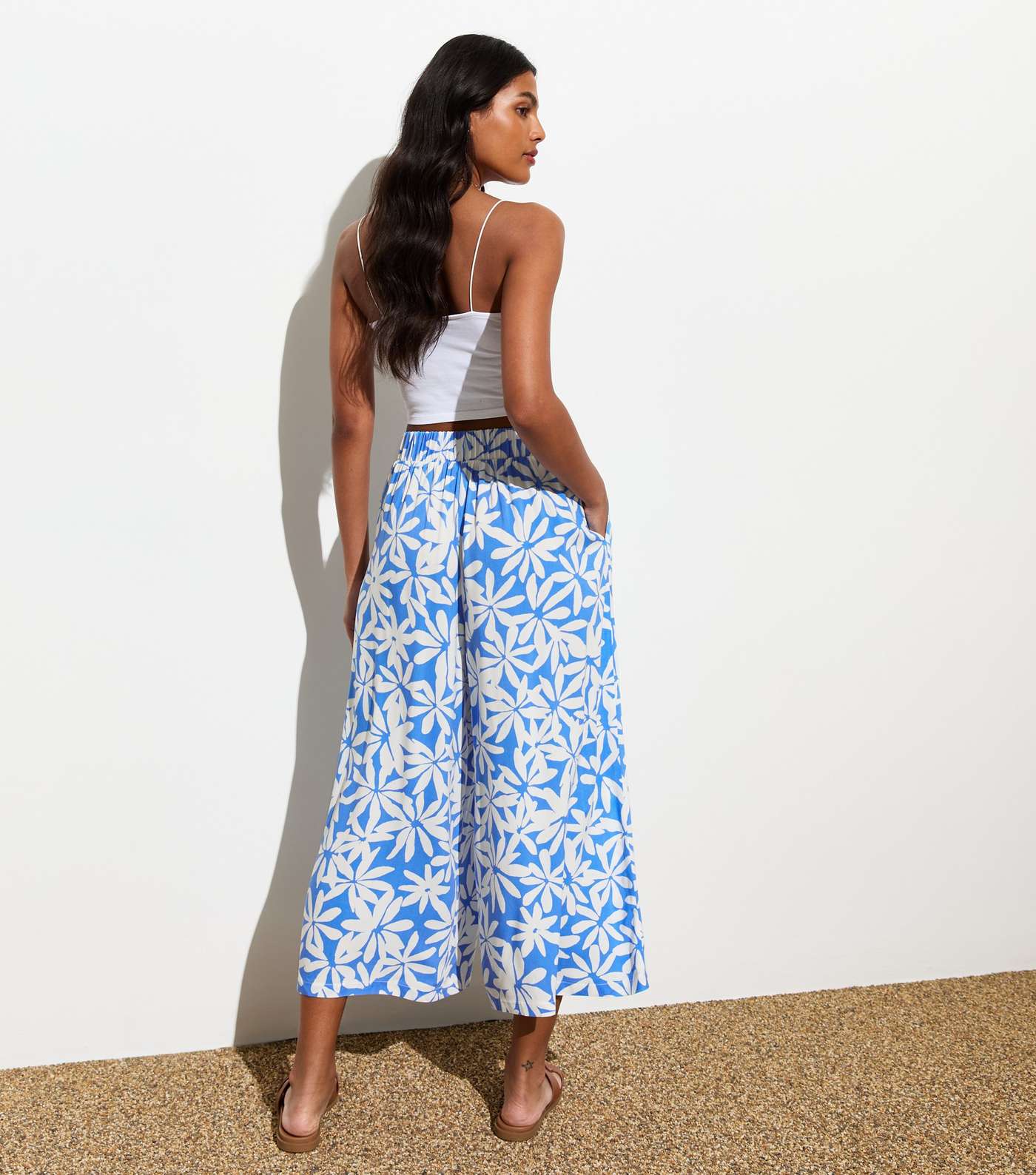 Blue Cropped Floral Printed Trousers Image 4