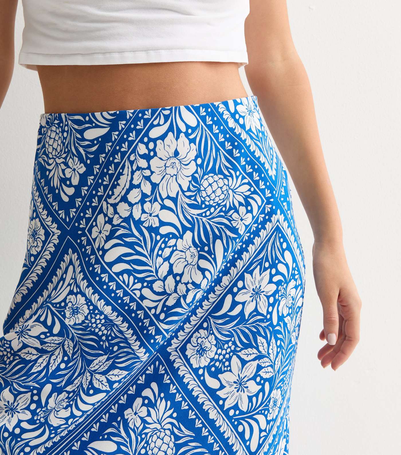 Blue Tile Print Midi Skirt  Image 2