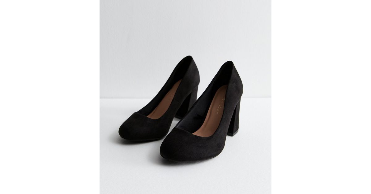 Extra Wide Fit Black Suedette Block Heel Court Shoes New Look
