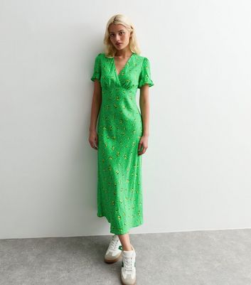 Green Lemon Print Frill Sleeve Midi Dress New Look