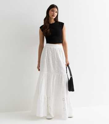 Gini London White Tiered Lace Embroidered Maxi Skirt