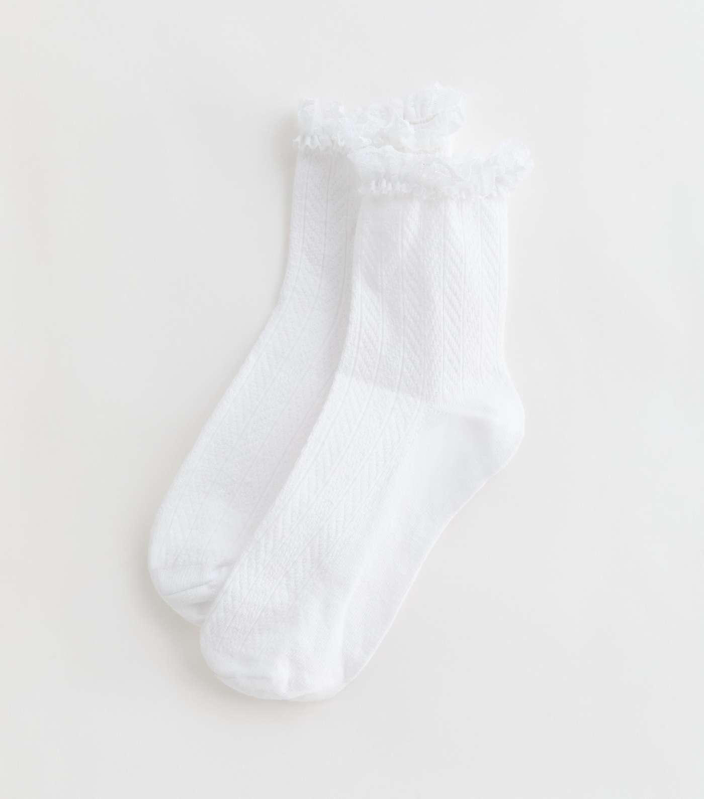 White Cable Frill Socks