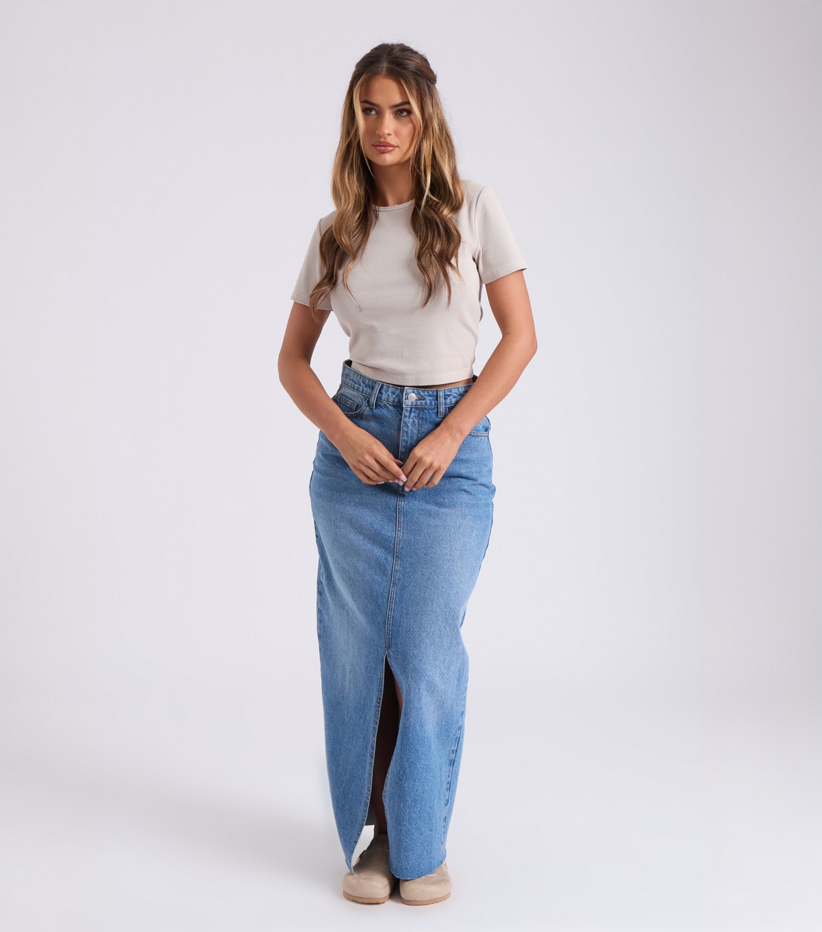Women's Mid Blue Wash Denim Maxi Skirt Urban Bliss New Look