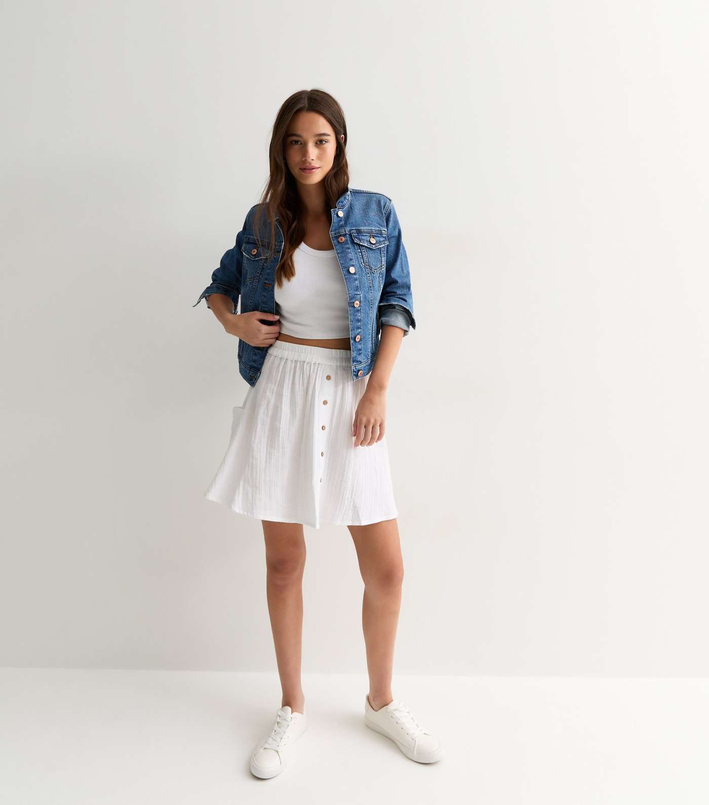 White Crinkle-Textured Cotton Mini Skirt  Image 3