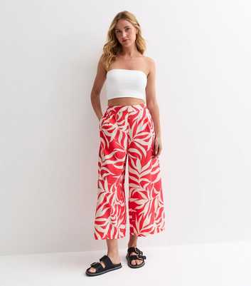 Red Leaf-Print Wide Leg Cropped Trousers