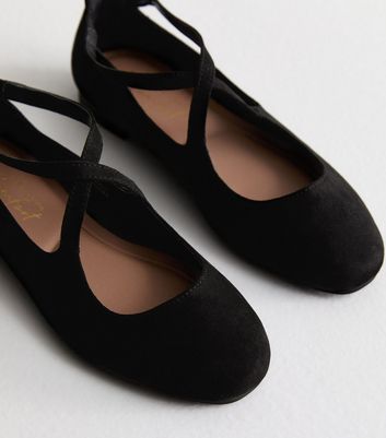 Wide Fit Black Strappy Ballet Flats New Look