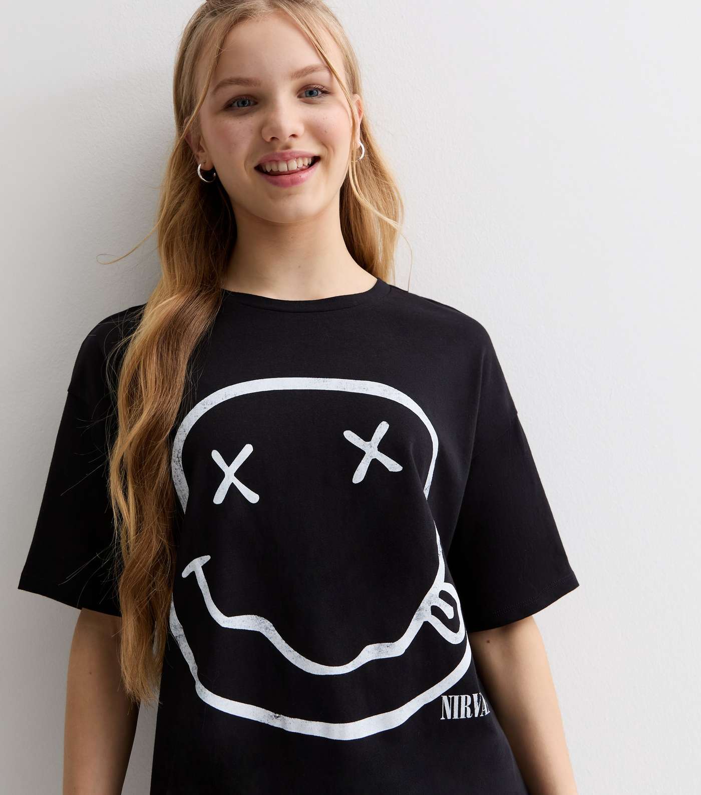 Girls Black Cotton Nirvana Logo Longline T-Shirt Image 2