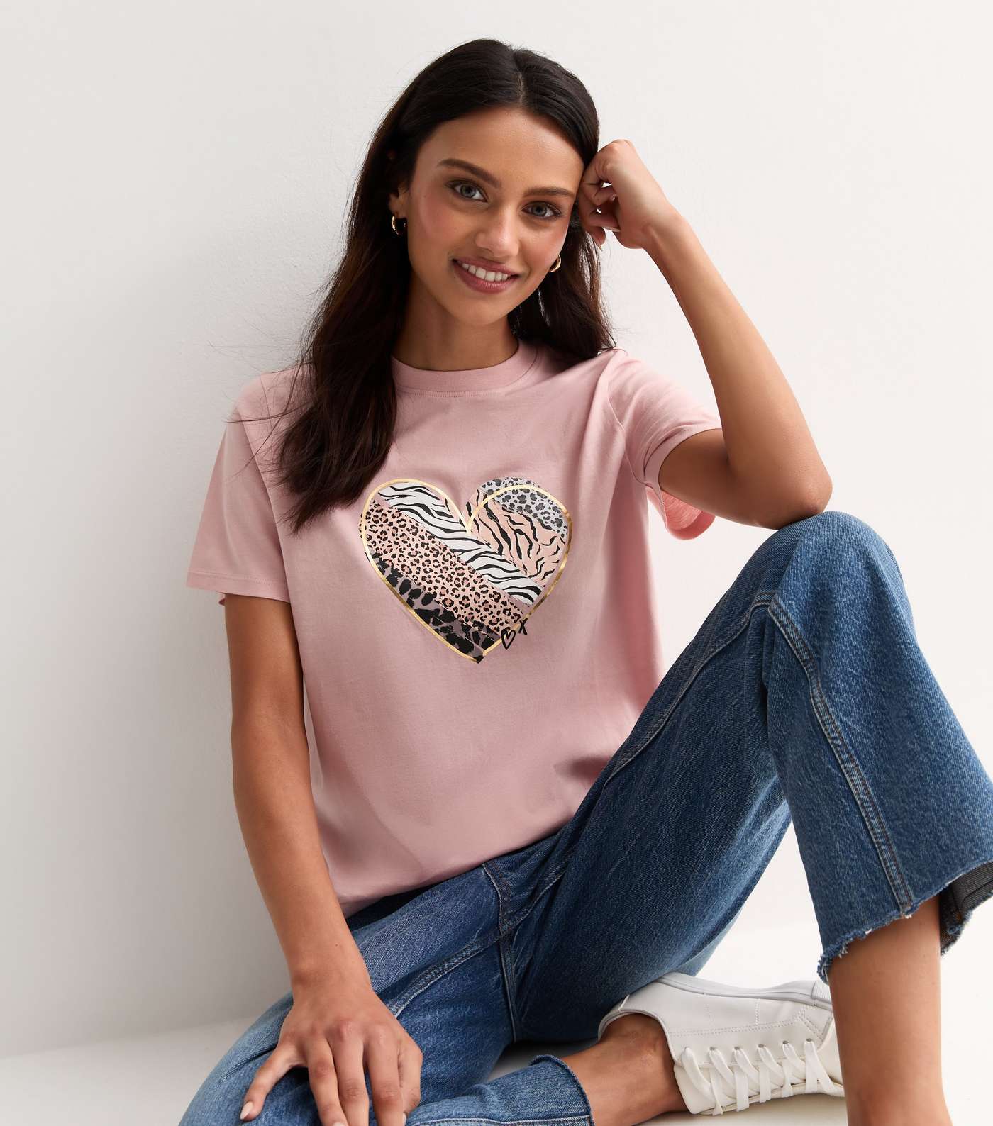 Pink Heart Graphic Print Cotton T-Shirt Image 3