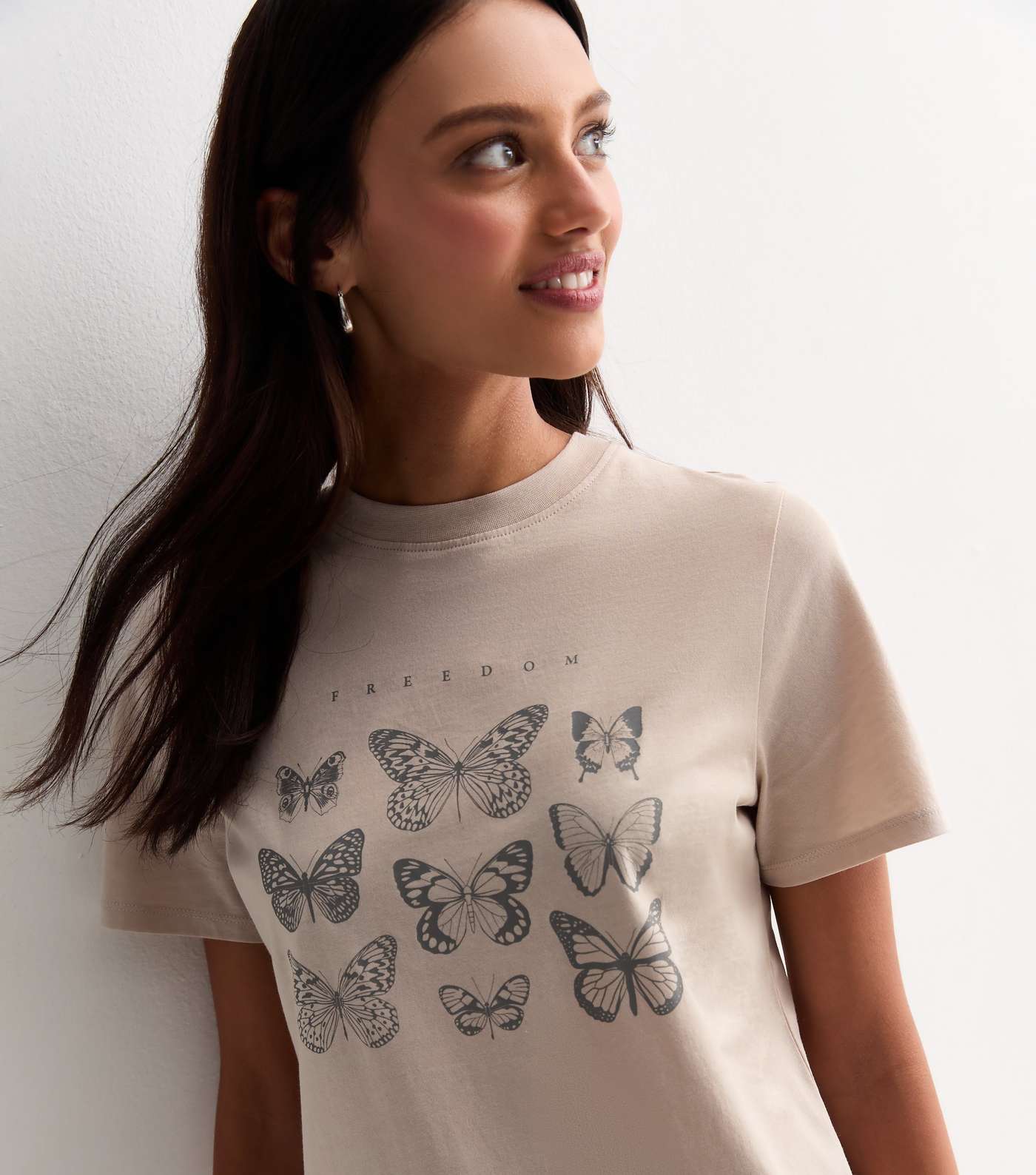 Mink Butterfly Graphic Print Cotton T-Shirt Image 2