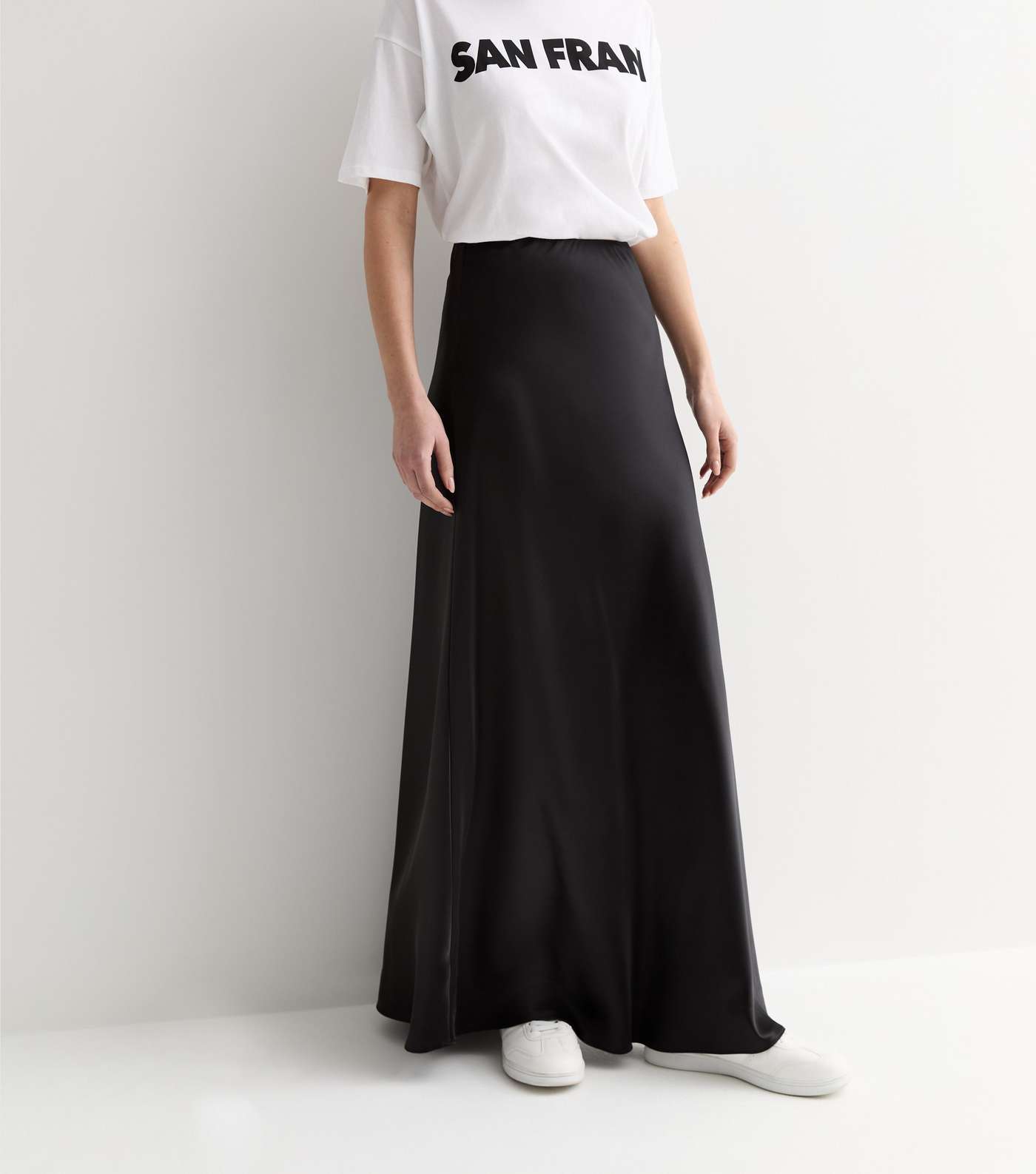 Gini London Black Satin Bias Cut Maxi Skirt Image 3