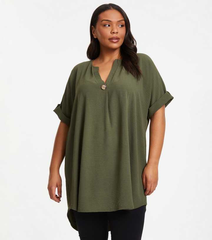 https://media3.newlookassets.com/i/newlook/895493034/womens/clothing/tops/quiz-khaki-curve-short-sleeve-tunic-top.jpg?strip=true&qlt=50&w=720