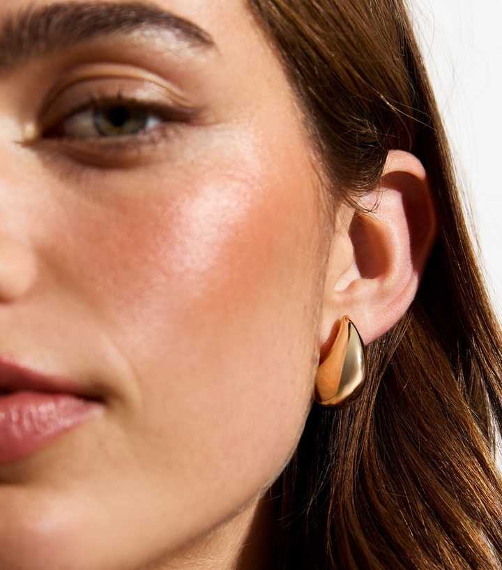 Gold Chunky Teardrop Stud Earrings