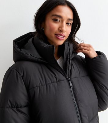 Black puffer cropped coat on sale