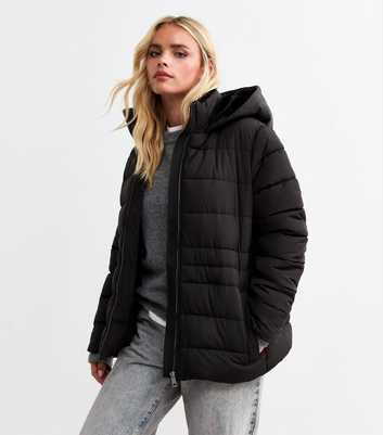 Petite Black Faux Fur Hood Puffer Coat 