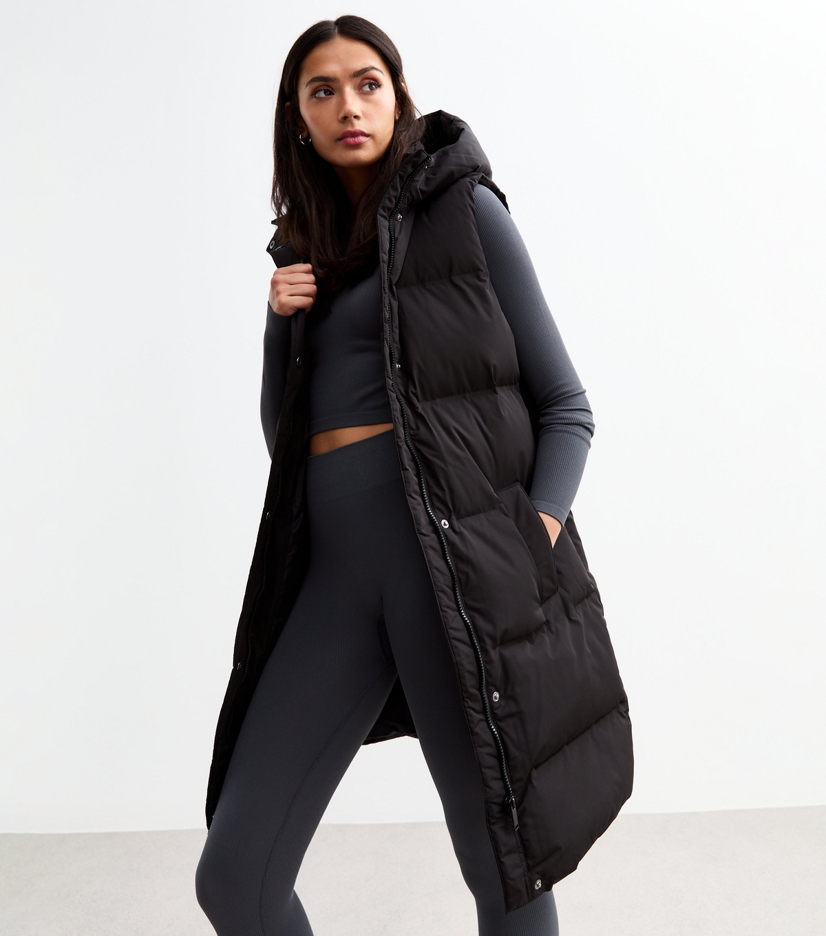 Women's Tall Black Midi Hooded Puffer Gilet New Look