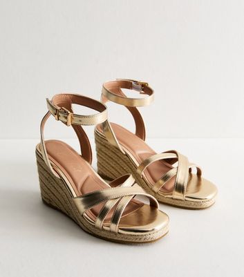 Wide Fit Gold Leather Look Wedge Sandals New Look