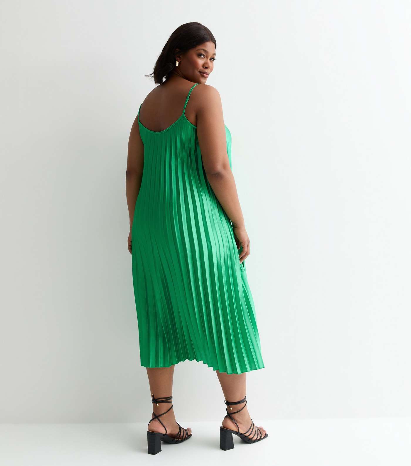 Curves Green Satin Pleated Strappy Midi Dress Image 4