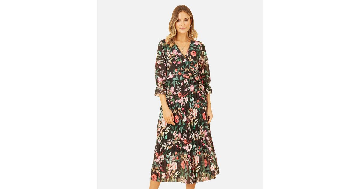 Yumi Black Floral Print Belted Pleated Midi Dress | New Look