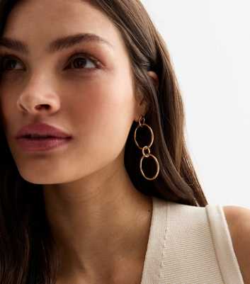 Gold Circle Chain Drop Earrings 