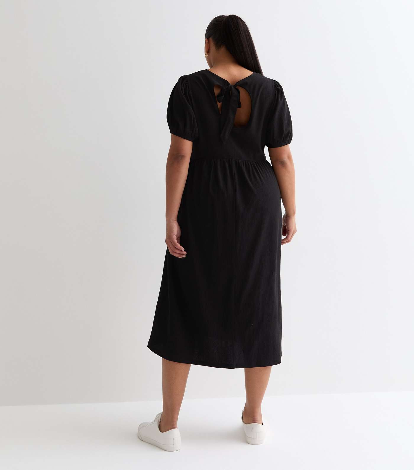 Curves Black Crinkle Jersey Midi Dress Image 4
