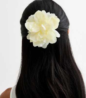Cream Large Flower Hair Slide