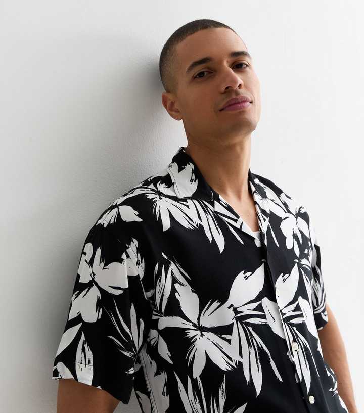 JKUIVE 3M Reflective Letter Print T-Shirt - Men's Oversized Cotton Short Sleeve Tee, White Black Design, Summer Casual