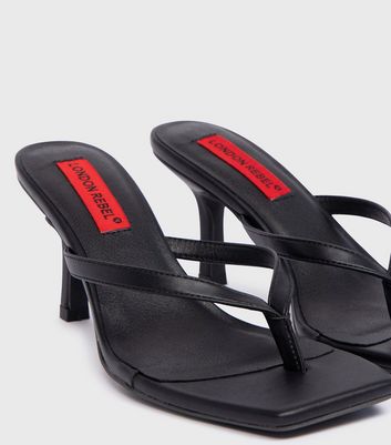 Black flip flops with heel online