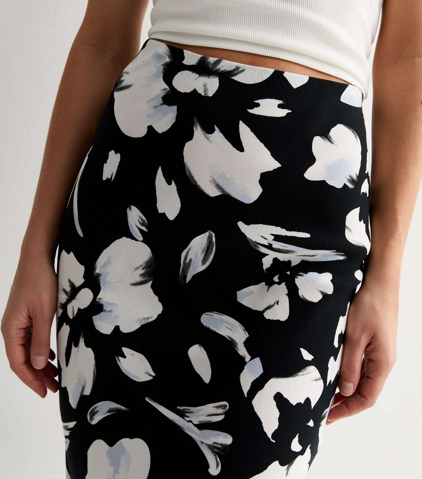 Black Floral Print Bias Cut Midi Skirt Image 2