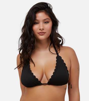 Peek & Beau Black Scallop Triangle Bikini Top