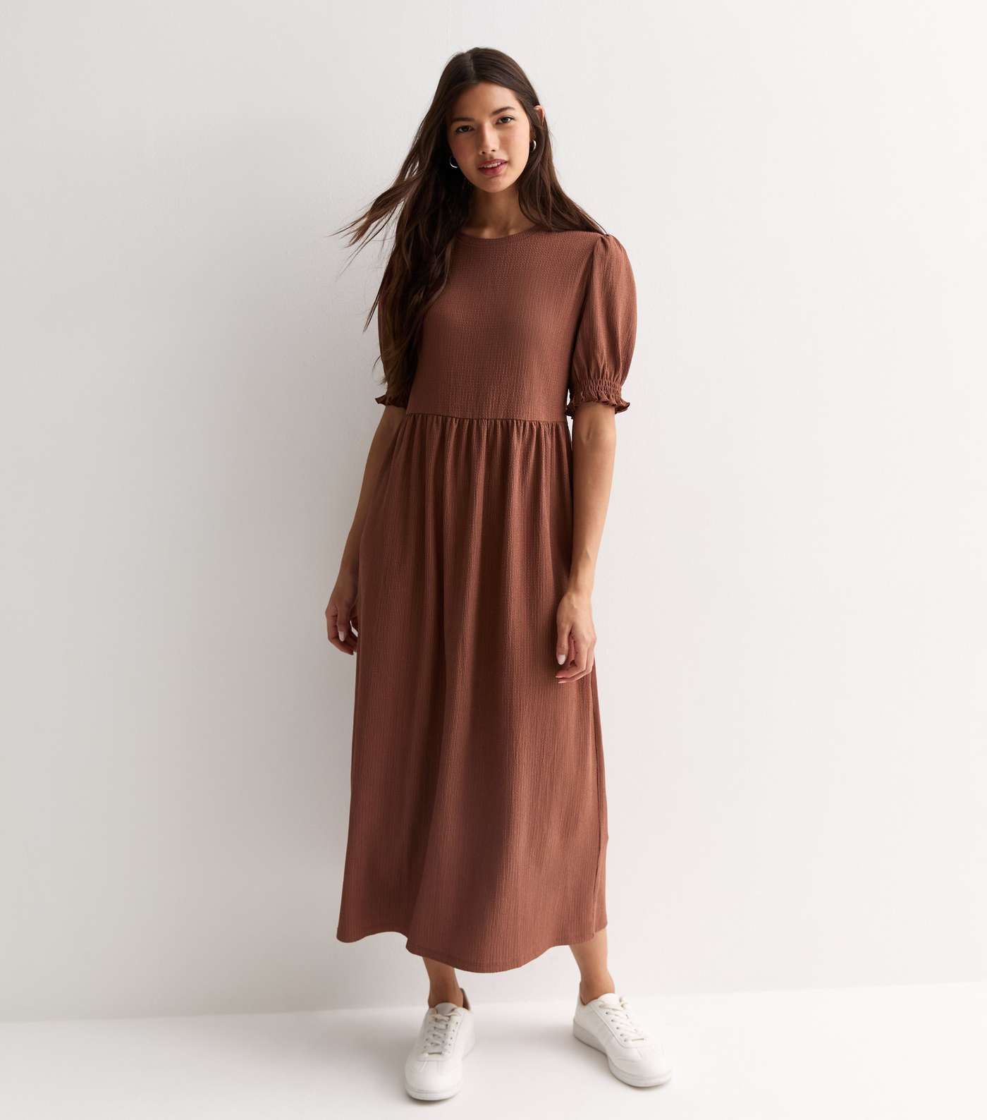 Dark Brown Crinkle Short Sleeve Midi Smock Dress