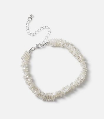 Freedom White Shell Chipping Anklet New Look