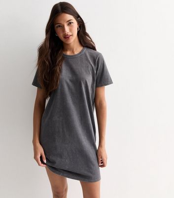 Grey Acid Wash T-Shirt Mini Dress New Look